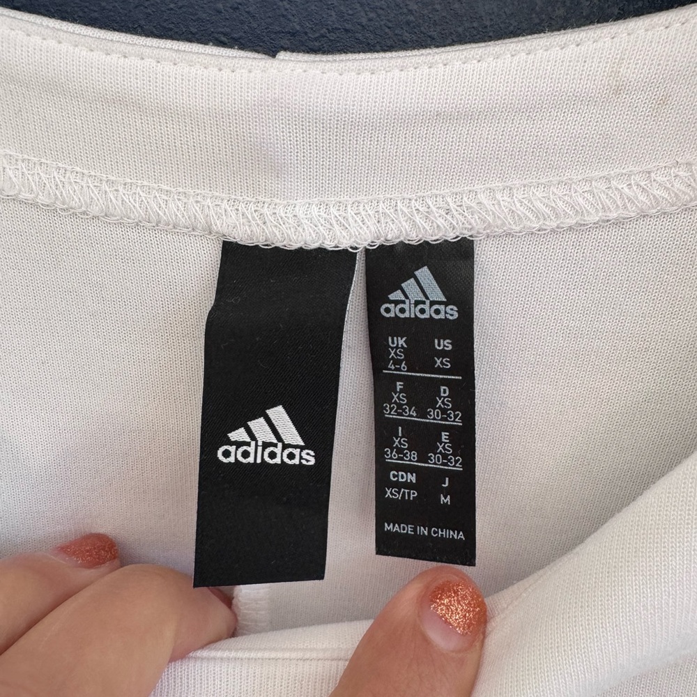 adidas crisp white crewneck sweater - Picture 5 of 8